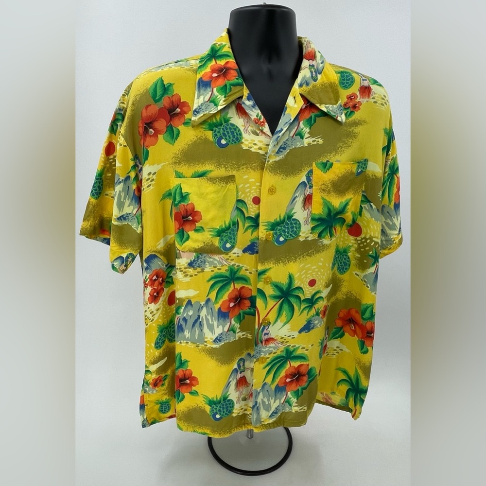 Andrew Lewis Vintage 70’s Yellow Hula Girls Volcano Hawaiian‎ Shirt Mens Size XL